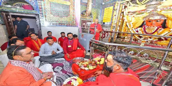नवरात्र पर सीएम भजनलाल शर्मा ने ज्वाला माता व शाकम्भरी माता के किए दर्शन