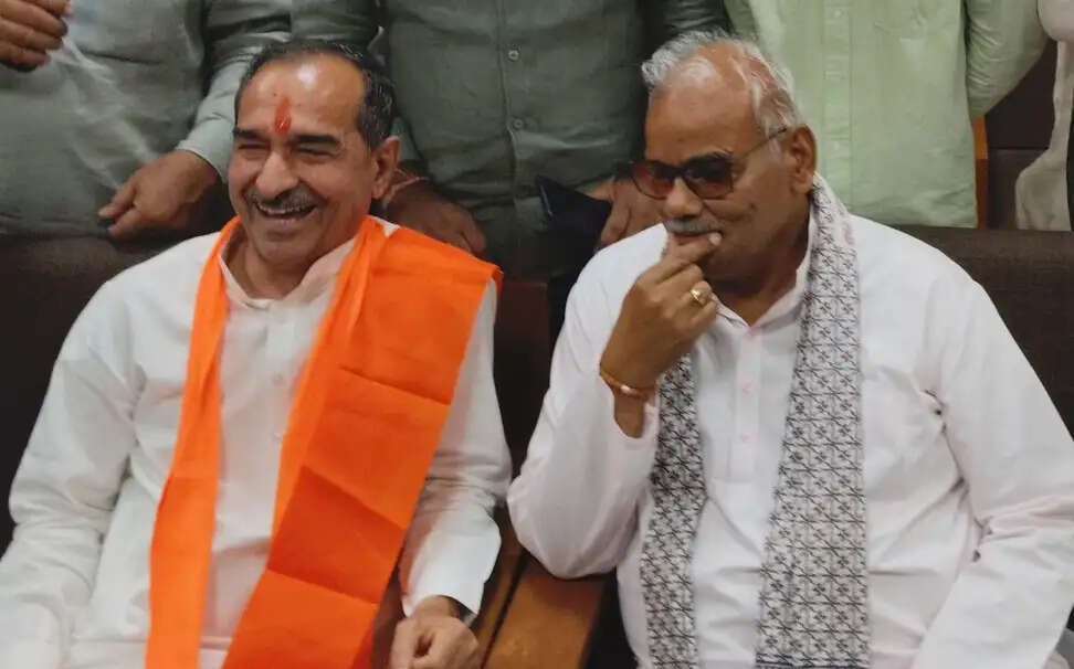 पेपर लीक आरोपितों का भाजपा से कोई लेना-देना नहीं: राठौड़