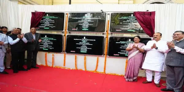 चांदनी चौक में बिजली की तारों को भूमिगत करने की परियोजना का शुभारंभ