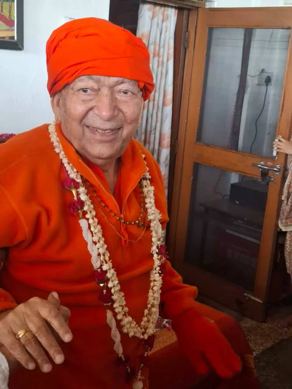 यज्ञ केवल आहुति नहीं, सेवा और सद्कर्मों का समन्वय-स्वामी राम स्वरूप