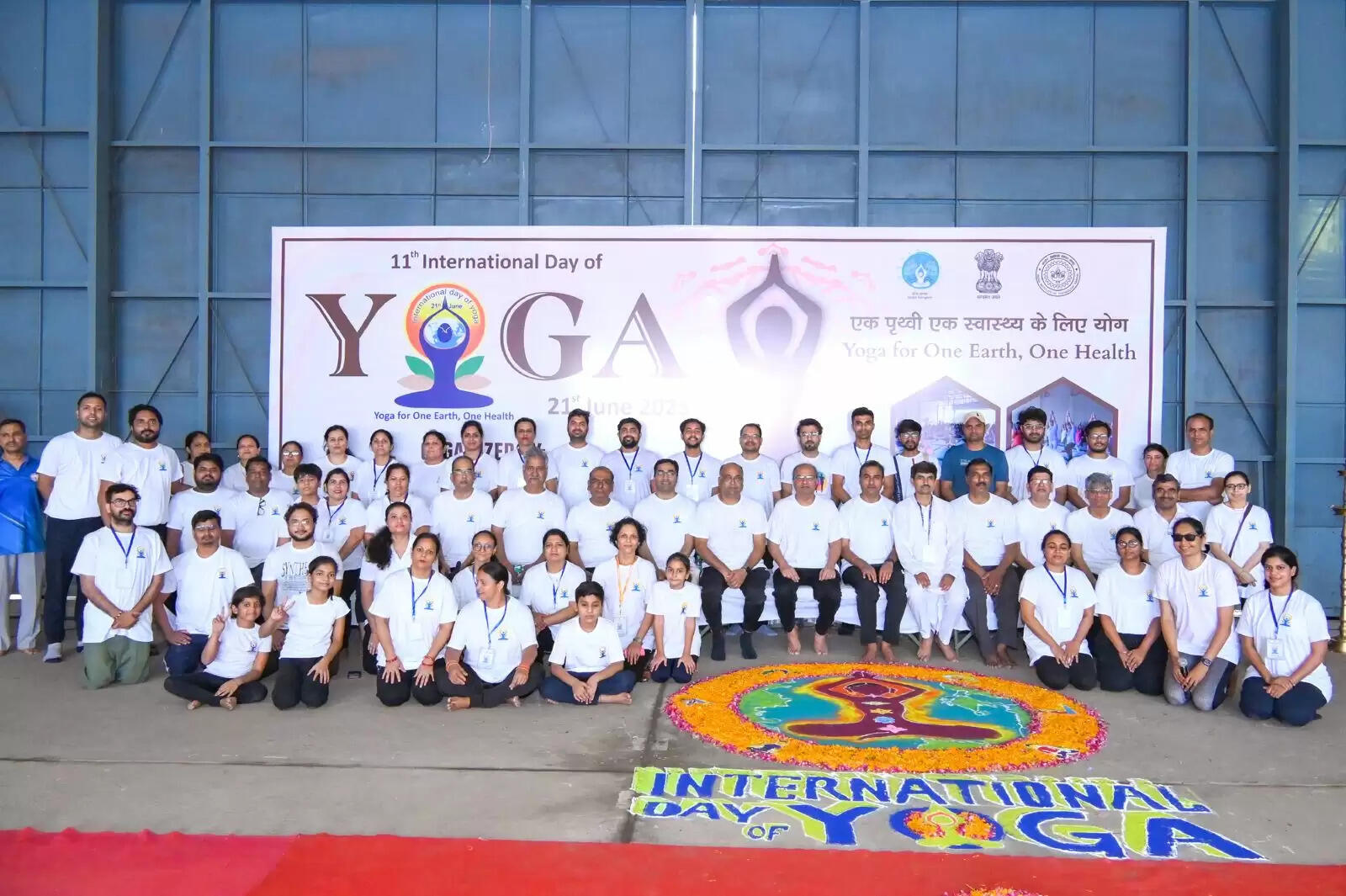 शारीरिक ऊर्जा व मानसिक स्पष्टता के साथ शांति देता है याेग : प्रो. मणीन्द्र अग्रवाल