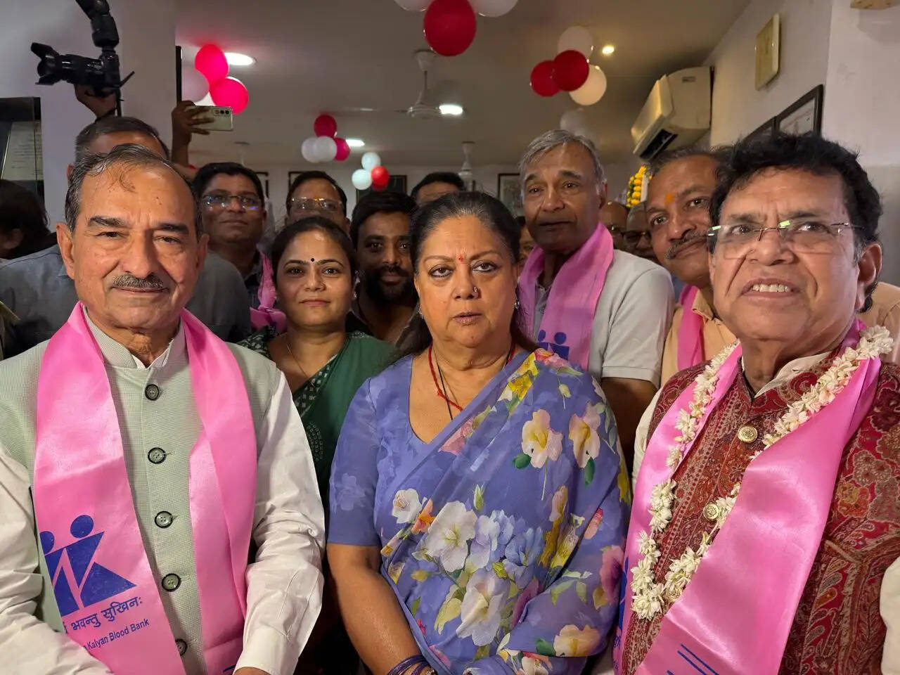 रक्तदान सर्वोच्च मानव सेवा, हर स्वस्थ व्यक्ति बने जीवनदाता : वसुंधरा राजे