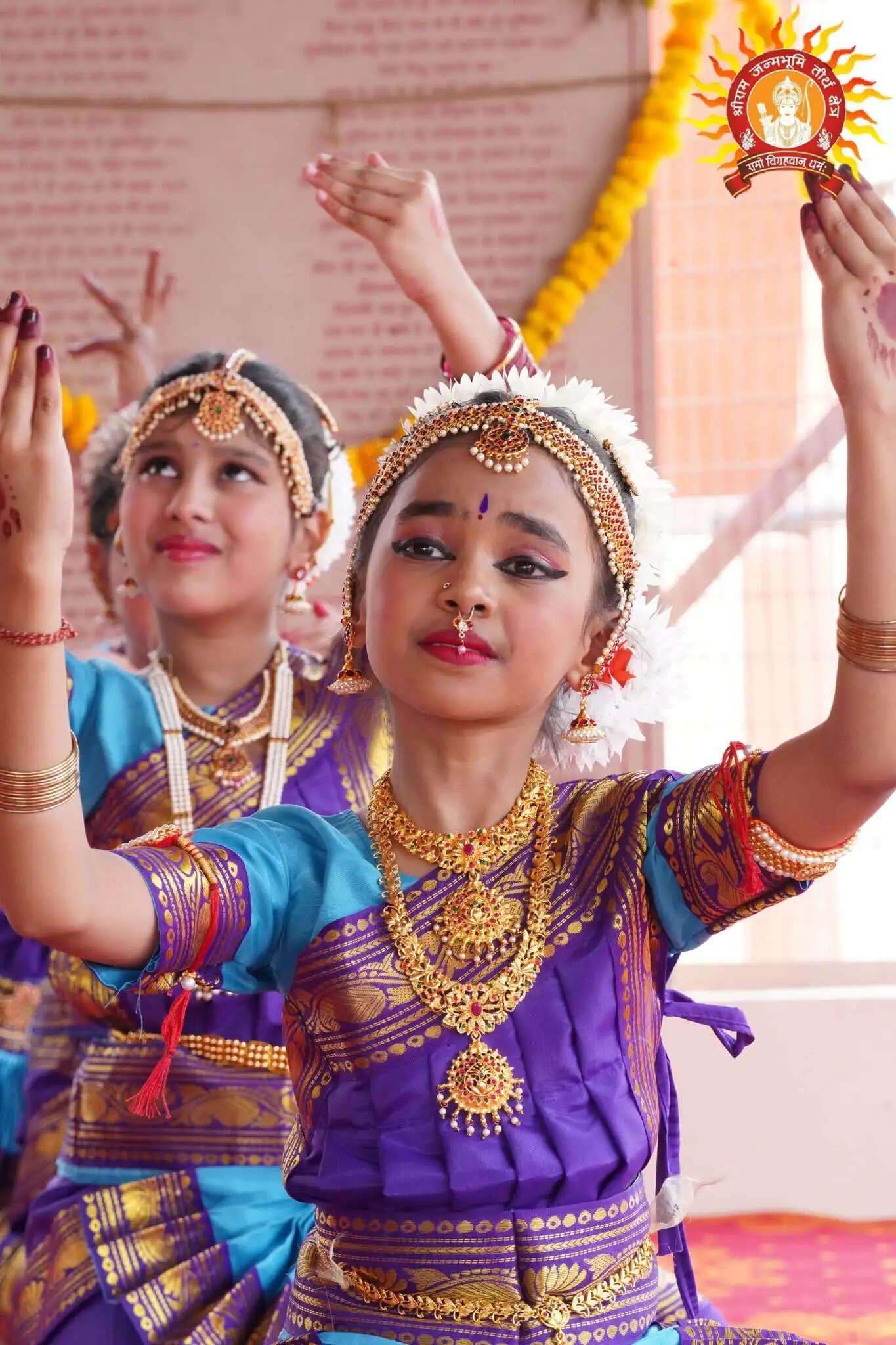 श्री राम जन्मभूमि में भरत नाट्यम से प्रभु के जीवन प्रसंगों को उकेरा