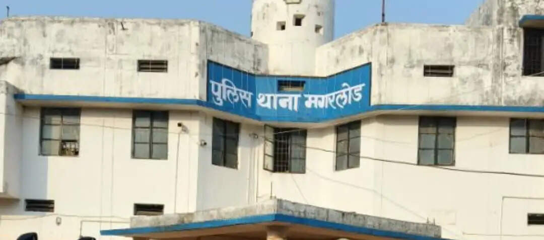 तालाब में डूबने से दो मासूम चचेरी बहनों की दर्दनाक मौत, गांव में पसरा मातम
