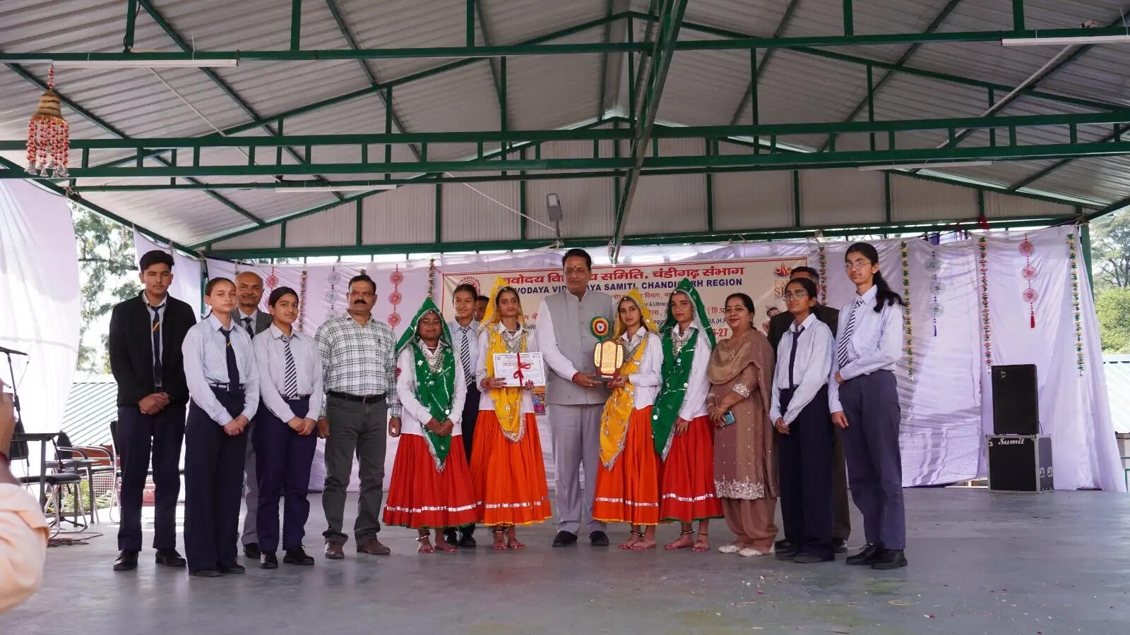 जीवन में अनुशासन, परिश्रम और राष्ट्रसेवा के पांच संकल्प अपनाएं विद्यार्थी : अनुराग शर्मा