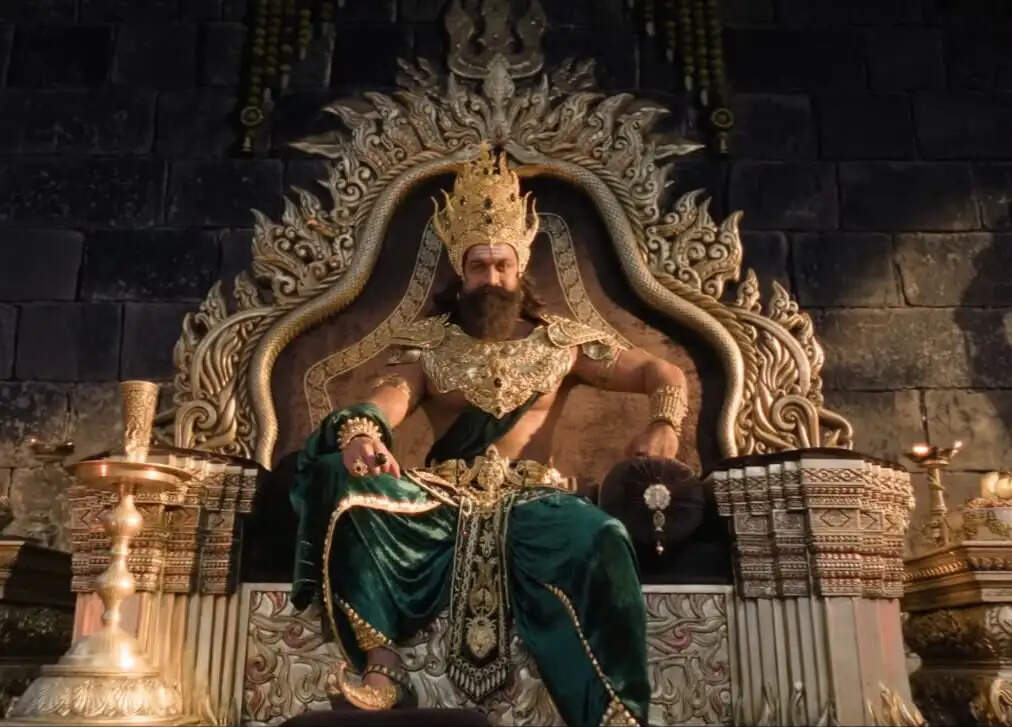 रावण के अवतार में यश ने लूटी महफिल