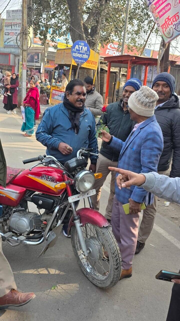 छपरा सड़क सुरक्षा माह के तहत रोको-टोको अभियान का हुआ आयोजन