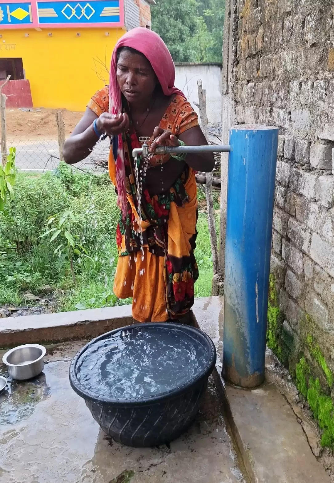 कोरबा : अब किस्मत को नहीं कोसती पहाड़ी कोरवा हीरा बाई, जल जीवन मिशन से घर में लगा नल