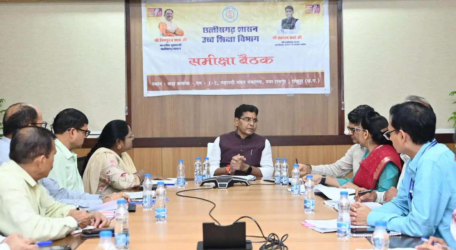 सात सौ सहायक प्राध्यापकों की भर्ती और पदोन्नति प्रक्रिया में तेजी लाने दिए गए निर्देश