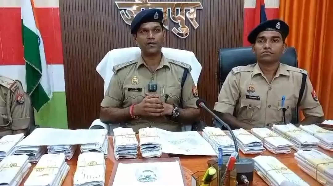 25 लाख रुपए के 101 एंड्राइड मोबाइल बरामद, पुलिस ने मोबाइल स्वामियाें को सौंपा