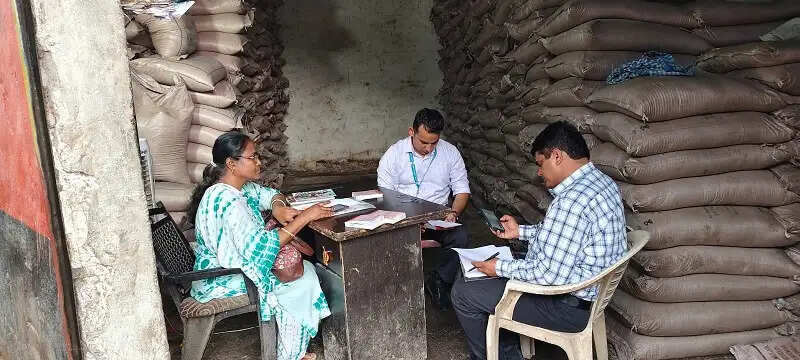 इंदौर: चॉकलेट फैक्ट्री में मिला निर्धारित सीमा से 375 क्विंटल अधिक शक्कर का स्टॉक, जब्त