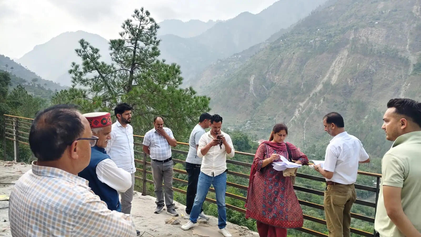 आरटीआई का असर: 165 दिनों बाद जागा प्रशासन गरीब दिव्यांग दलित की जमीन पर कब्जे के मामले में जांच शुरू