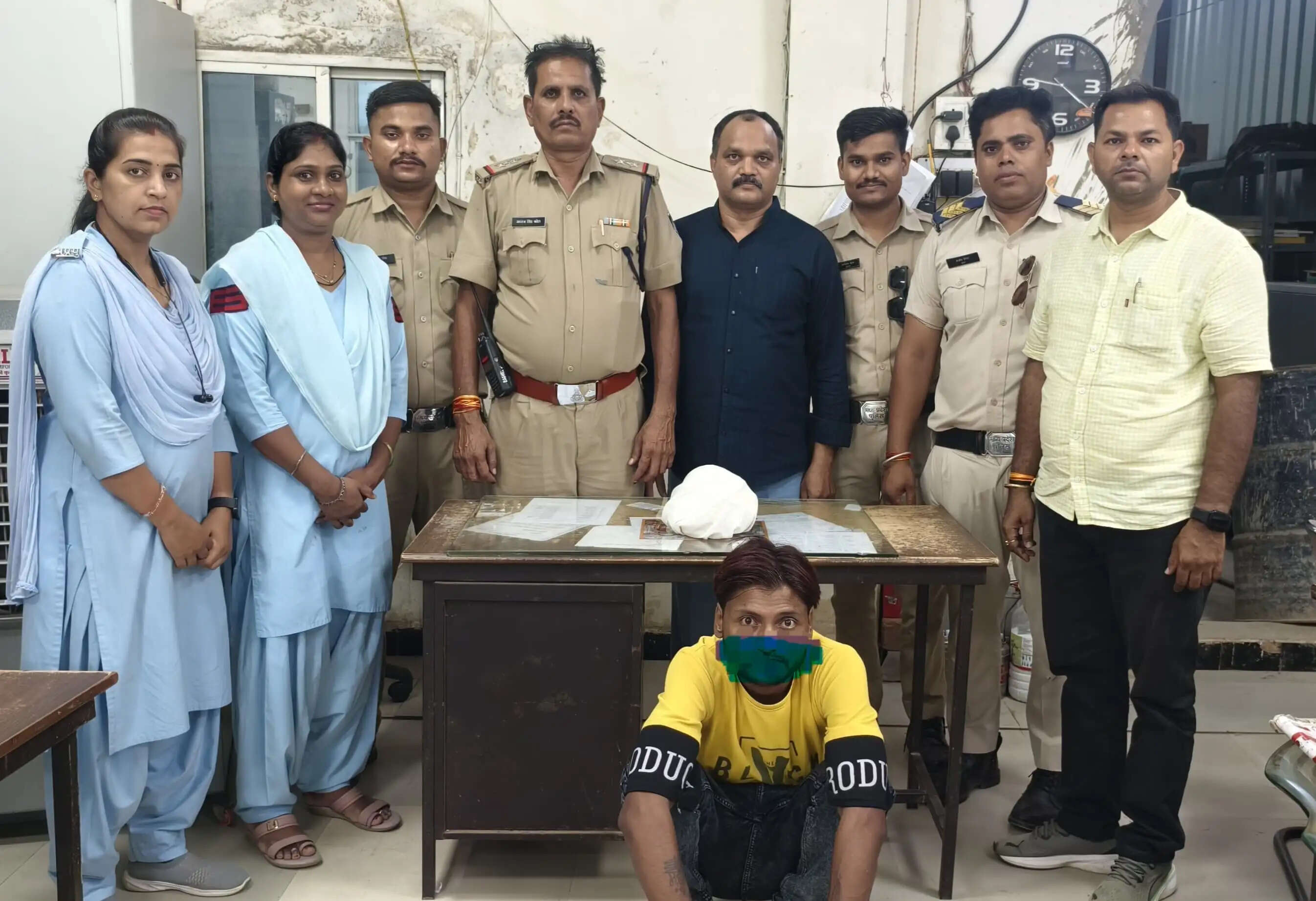 भोपाल:&nbsp;अयोध्यानगर पुलिस ने गांजा तस्कर को दबोचा, 300 ग्राम गांजा जब्त