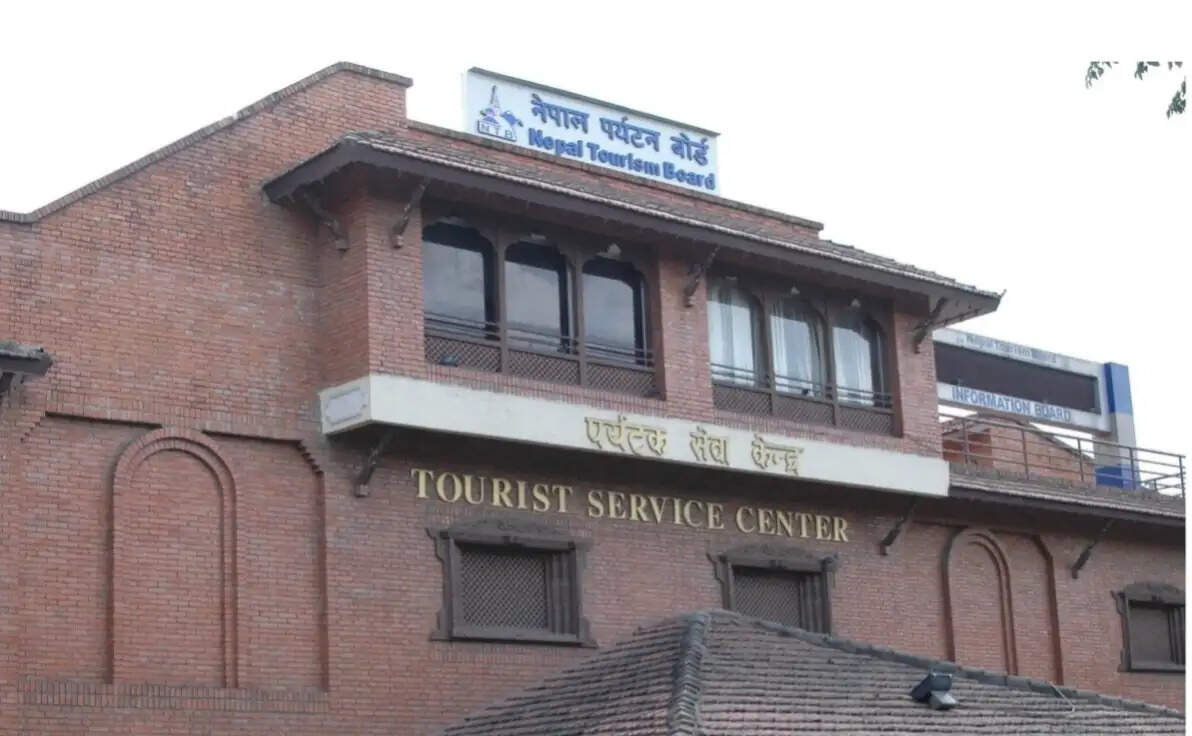 नेपाल में आई भीषण बाढ़, 105 भारतीयों समेत 400 पर्यटक लापता, कई लोगों की मौत की आशंका