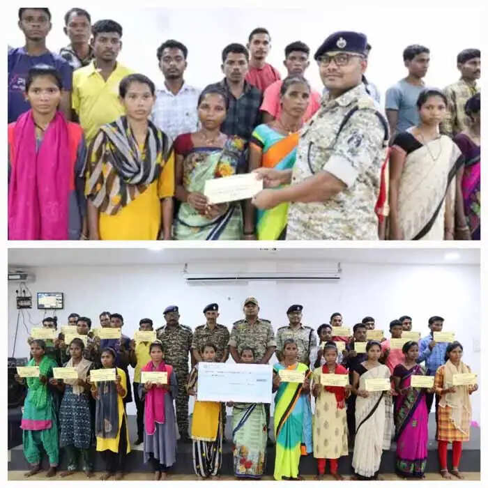 छत्तीसगढ़ के बीजापुर में 14 इनामी सहित 24 नक्सलियों ने किया आत्मसमर्पण