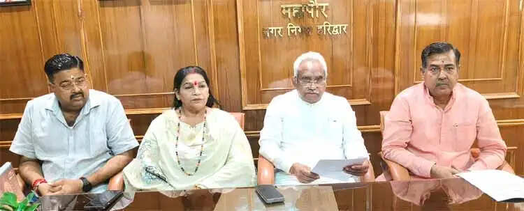डोभाल पर टिप्पणी से भड़के मदन कौशिक, बोले, उत्तराखंड के स्वाभिमान पर चोट