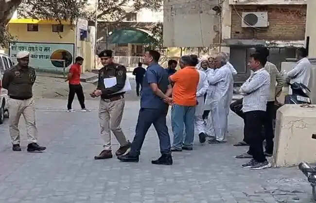 रेवाड़ी में सड़क हादसे में दो महिलाओं की मौत