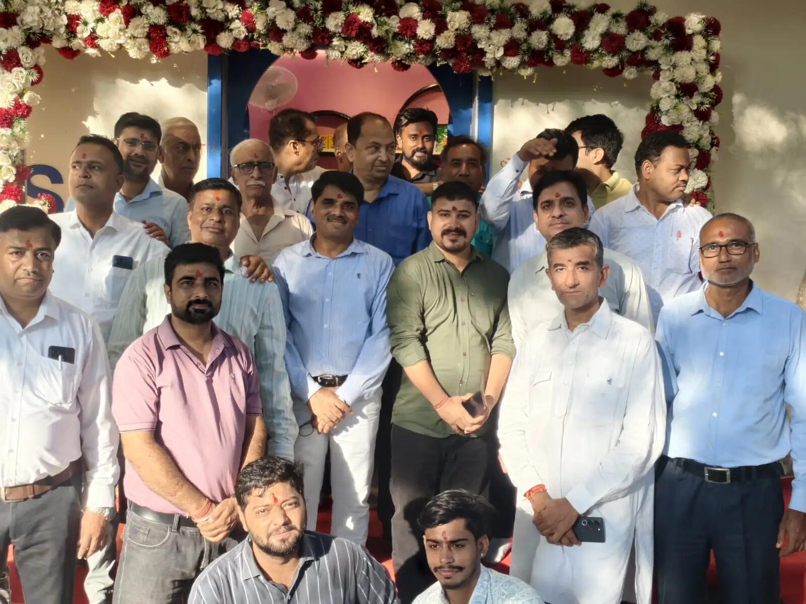 बीकानेर के पब्लिक पार्क में टॉय ट्रेन और लोटस पार्लर का शुभारंभ
