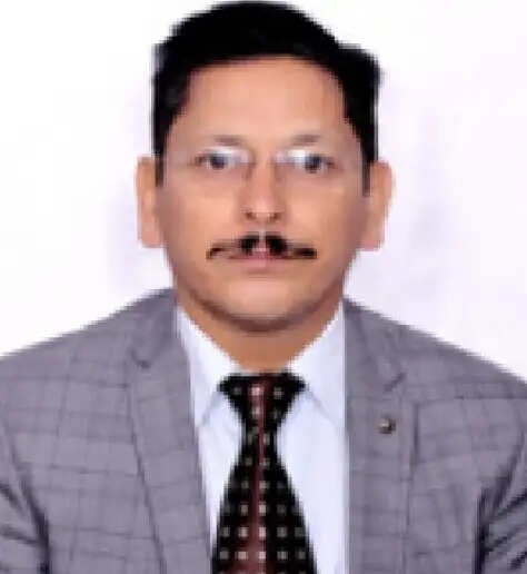उत्तराखंड मुक्त विश्वविद्यालय के अनुराग व प्रो. आशुतोष को नवाचार के लिए पेटेंट मिला