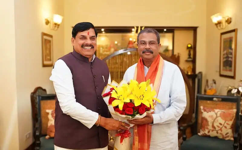 नई दिल्ली में भाजपा अध्यक्ष नवीन और केन्द्रीय मंत्री प्रधान से मिले मप्र के मुख्यमंत्री मोहन यादव