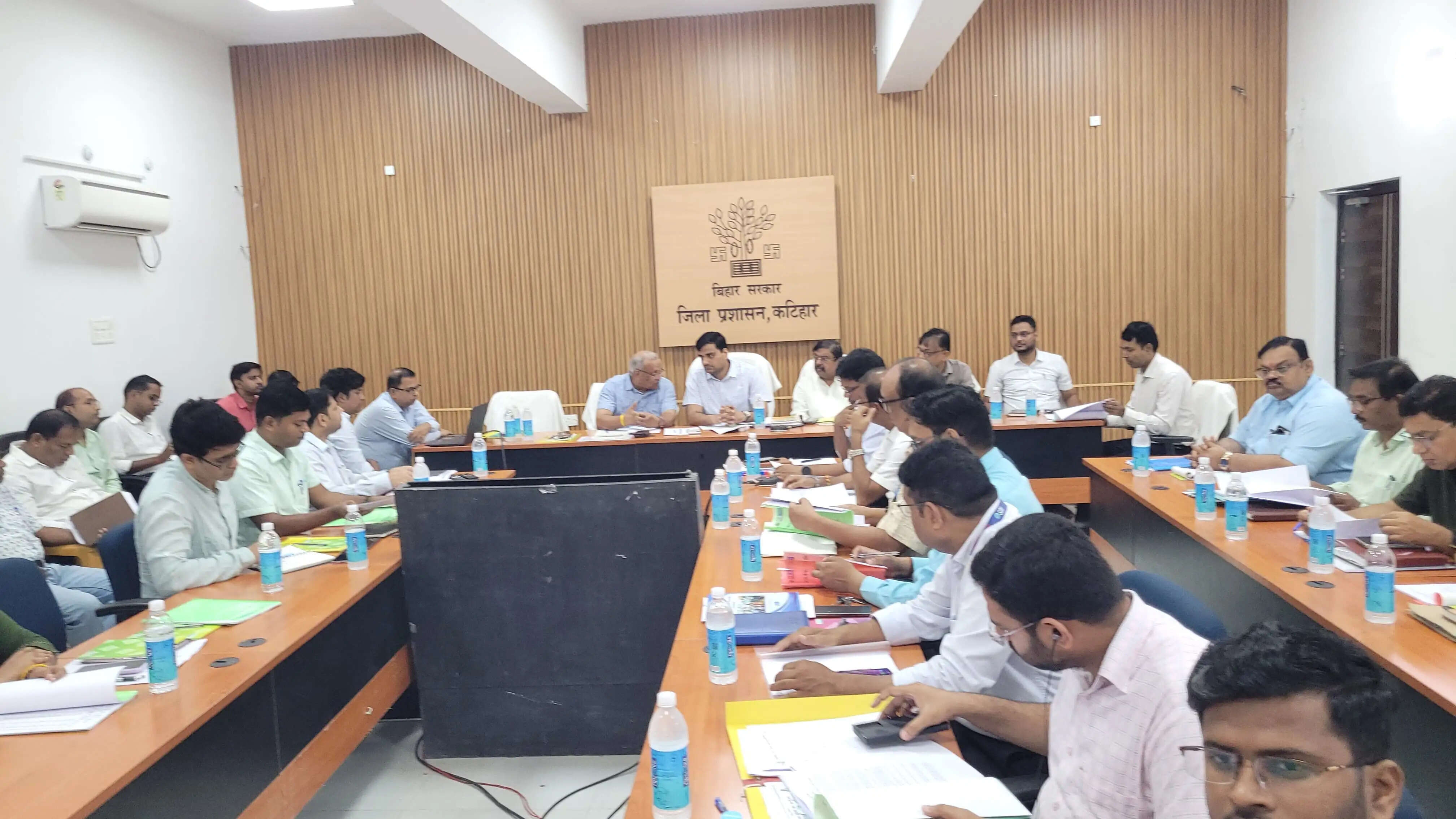 पीएम सूर्य घर और ऋण योजनाओं में लक्ष्य प्राप्ति के निर्देश, कमजोर प्रदर्शन वाले बैंकों पर होगी कार्रवाई