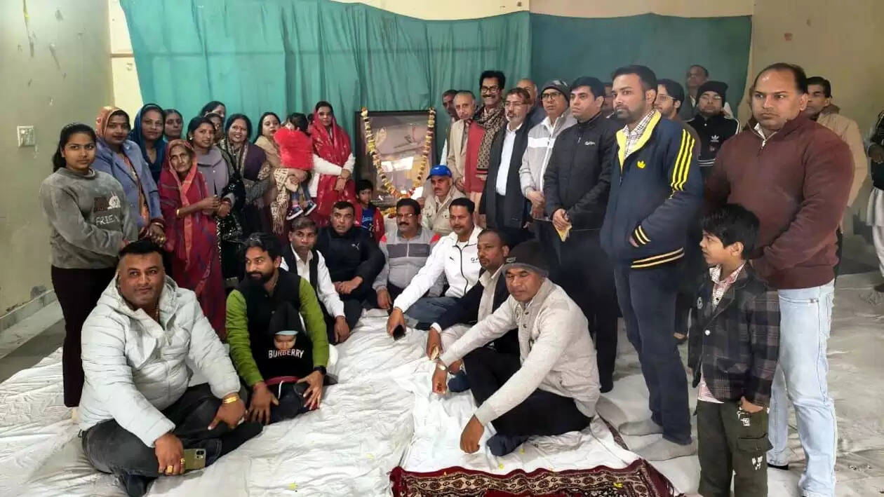 हिसार : माता सावित्री बाई फुले के जीवन से प्रेरणा लेकर आपसी भाईचारे को मजबूत बनाएं : पवन जांगडा