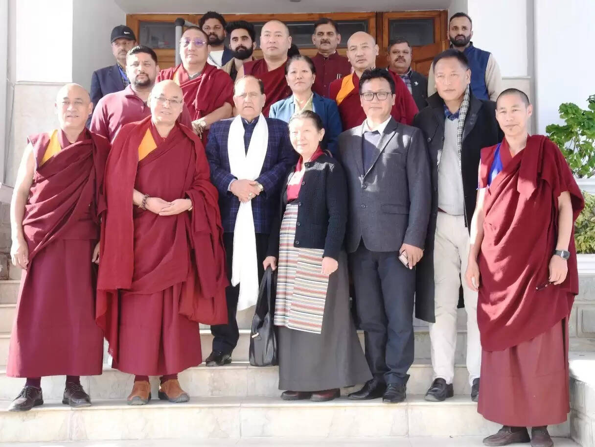 निर्वासित तिब्बती संसद के अध्यक्ष और उपाध्यक्ष सहित अन्य सांसद पंहुचे तपोवन