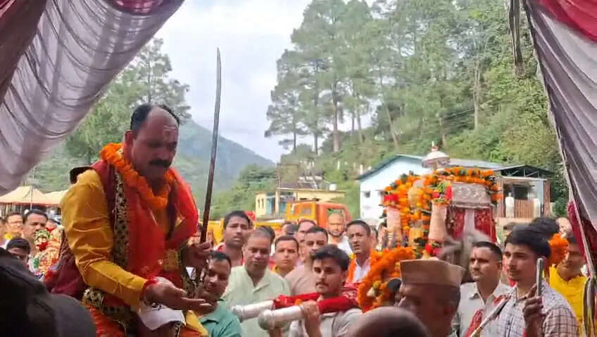 यमुनोत्री धाम में धूमधाम से मनाई गई जन्माष्टमी