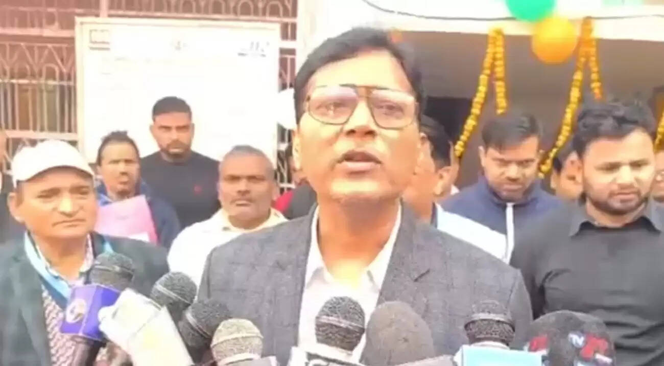 जिलाधिकारी को आत्महत्या करने को धमकी देना महिलाओं को पड़ा महंगा, शांति भंग में हुआ चालान