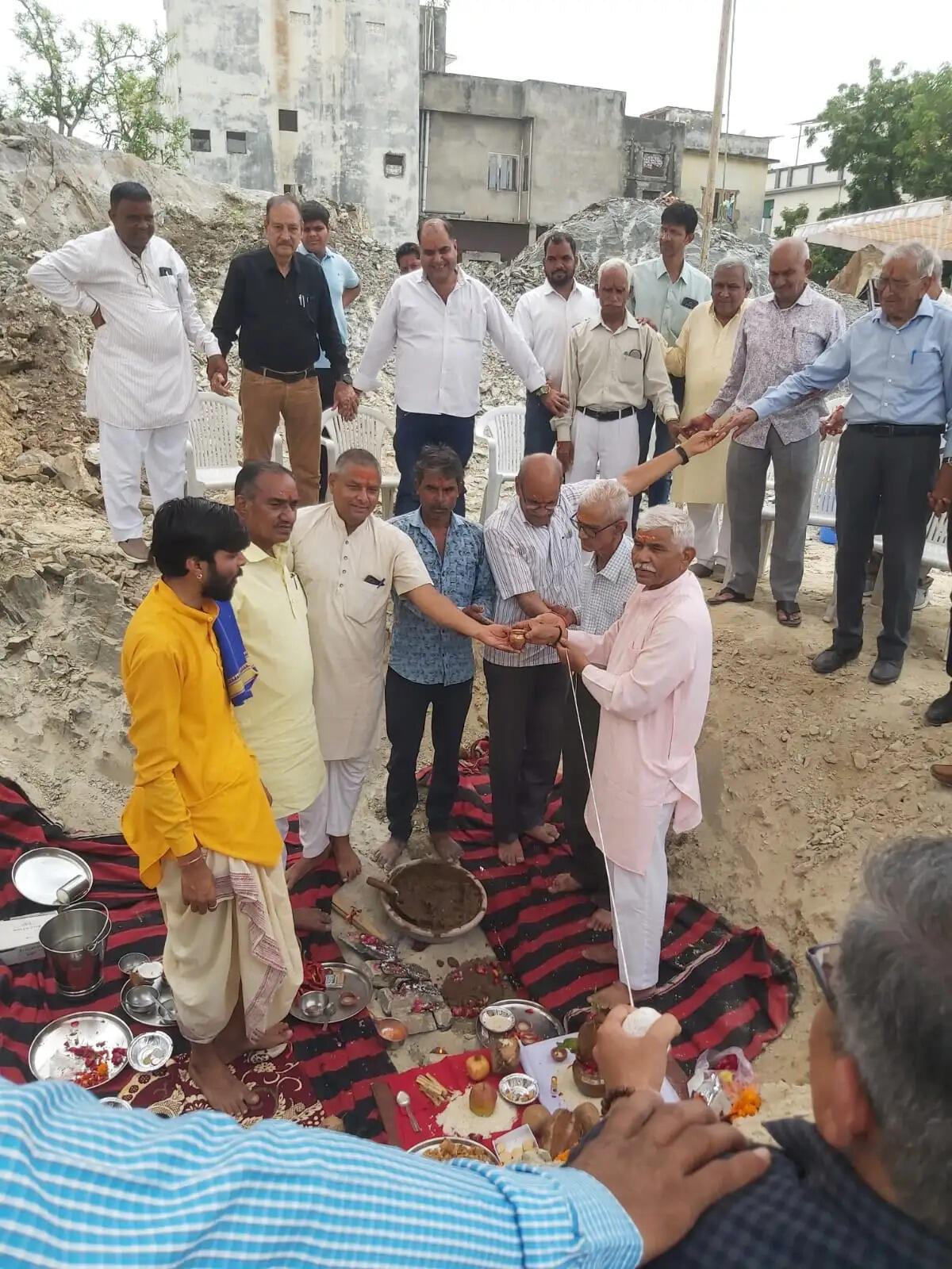 अक्षय कुमार ने उदयपुर में जनजाति बालिकाओं की शिक्षा के लिए दिए एक करोड़