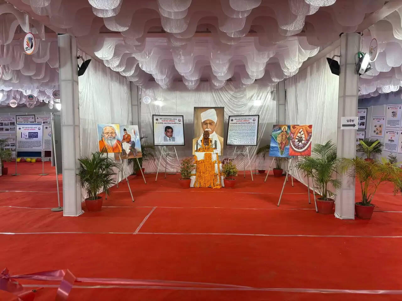 स्वामी विवेकानंद के आदर्शों को मानकर विद्यार्थी परिषद ने जो कार्य किये, हमें उस पर गर्व है: गिरीश चंद्र यादव