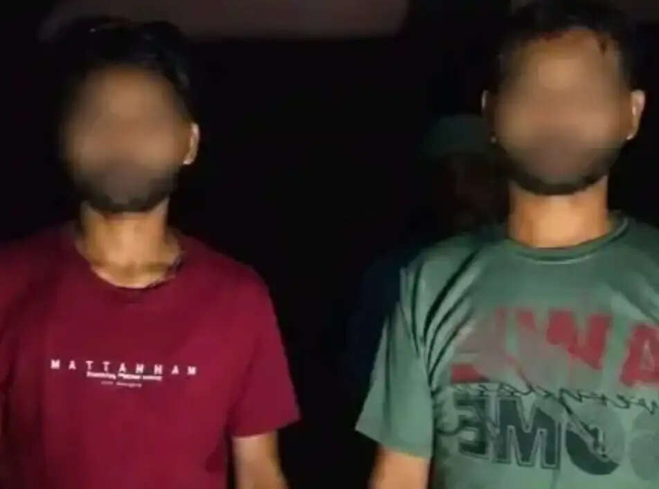 चाय-किराना दुकान की आड़ में नशे का कारोबार, दो सगे भाई गिरफ्तार