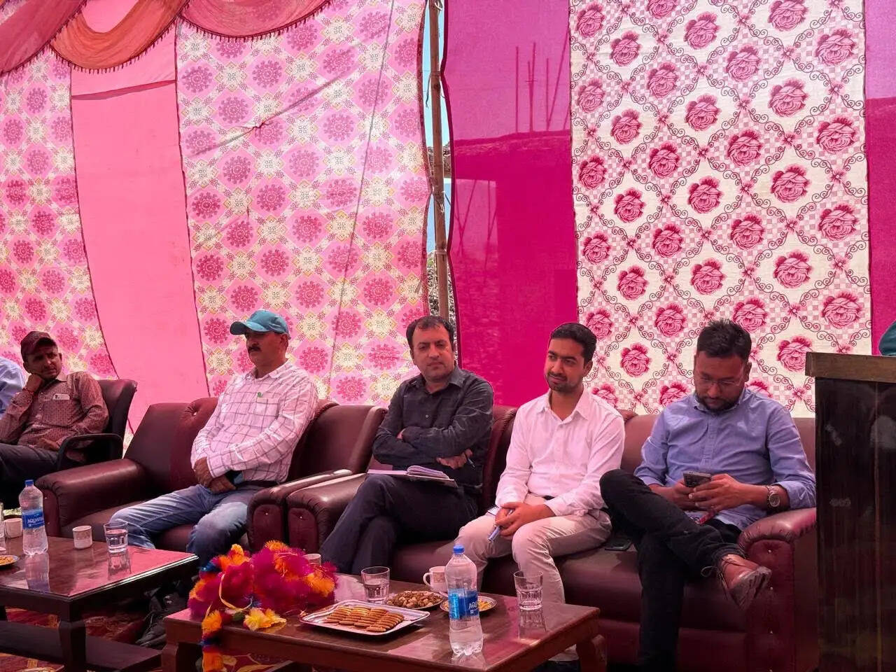 जनता की समस्याओं का प्राथमिकता से होगा समाधान-एसडीएम संदीप शर्मा
