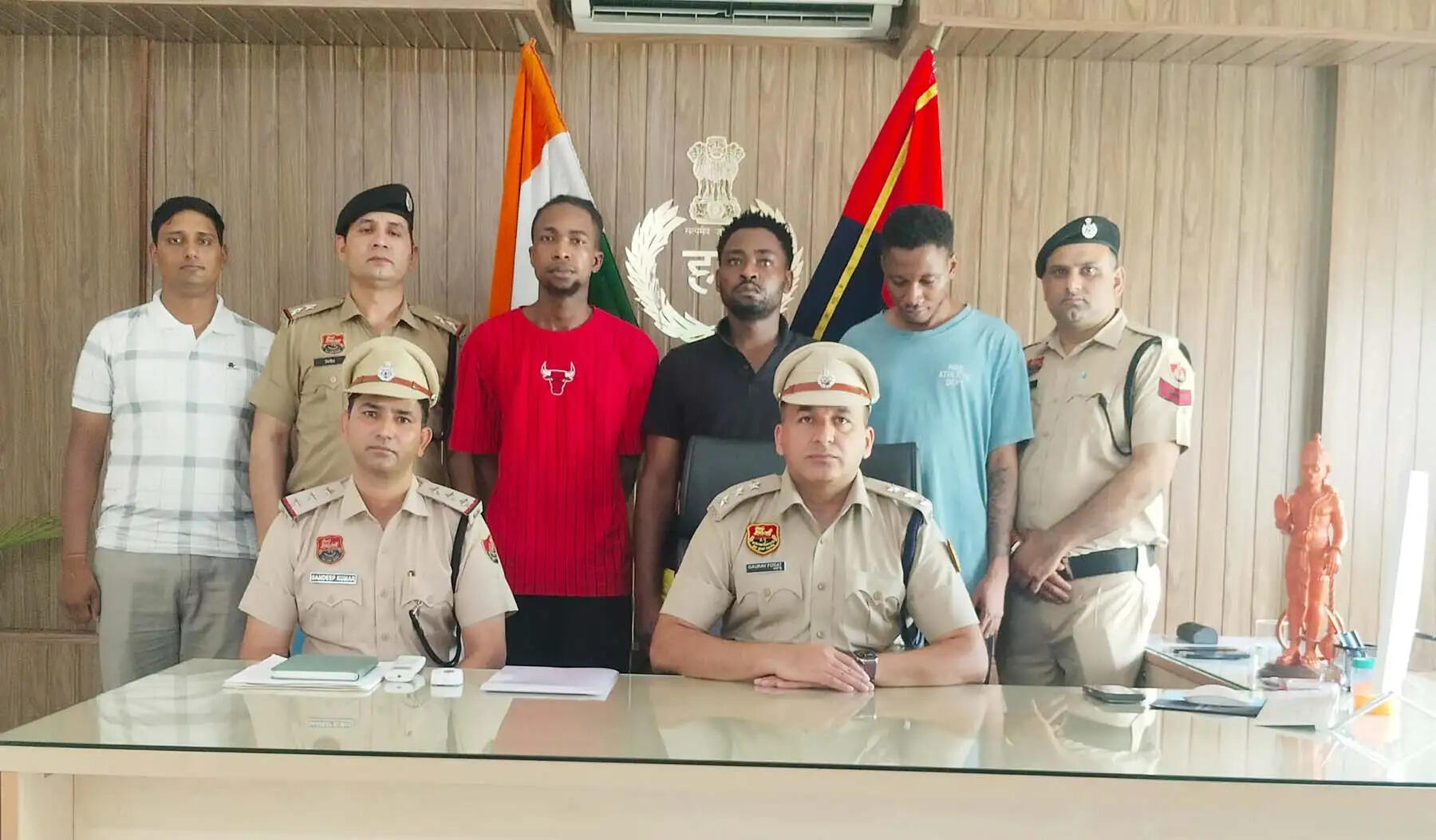 गुरुग्राम: सोशल मीडिया प्लेटफॉर्म पर लडक़ी बनकर ठगी करने वाले तीन नाइजीरियन नागरिक गिरफ्तार