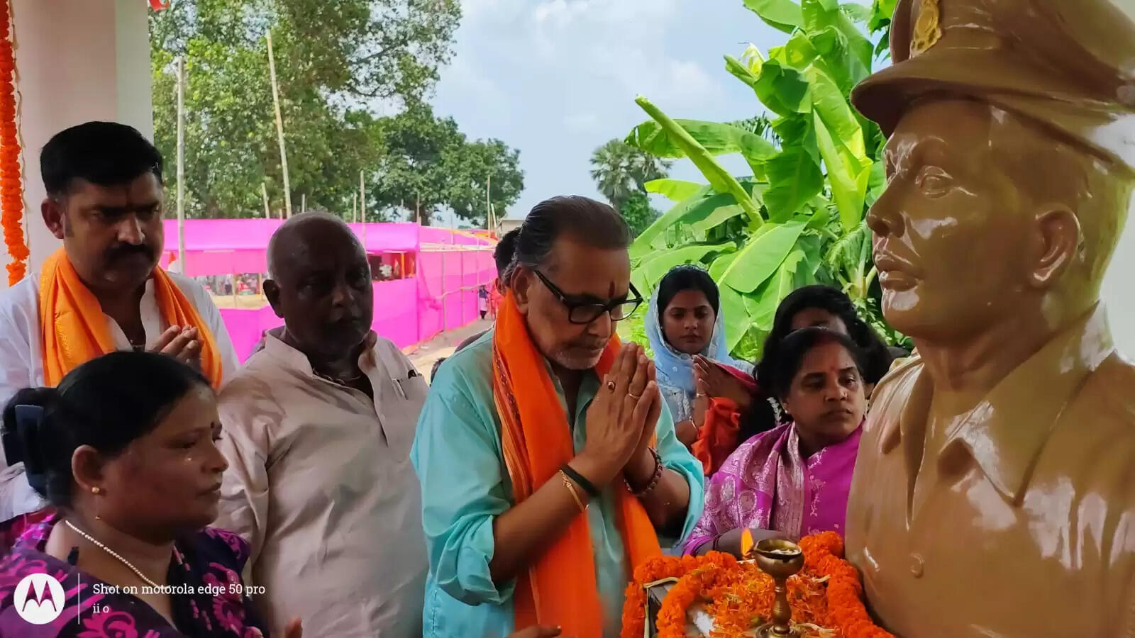 शहीद सीआरपीएफ जवान दिनेश चंद्र सेन की मूर्ति का किया गया अनावरण