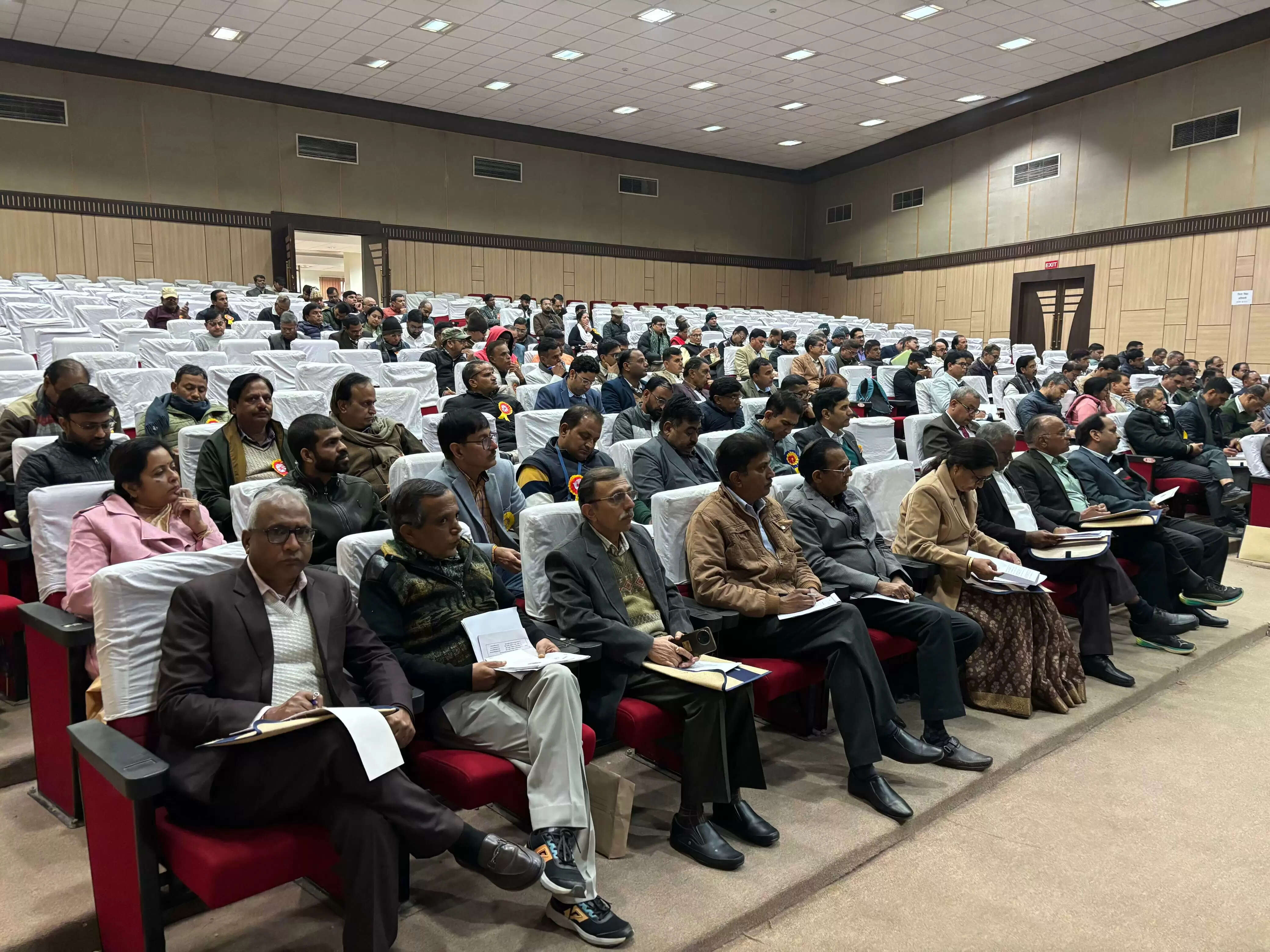 बोर्ड परीक्षाएं अत्यंत संवेदनशील, संचालन सबका सामूहिक दायित्व