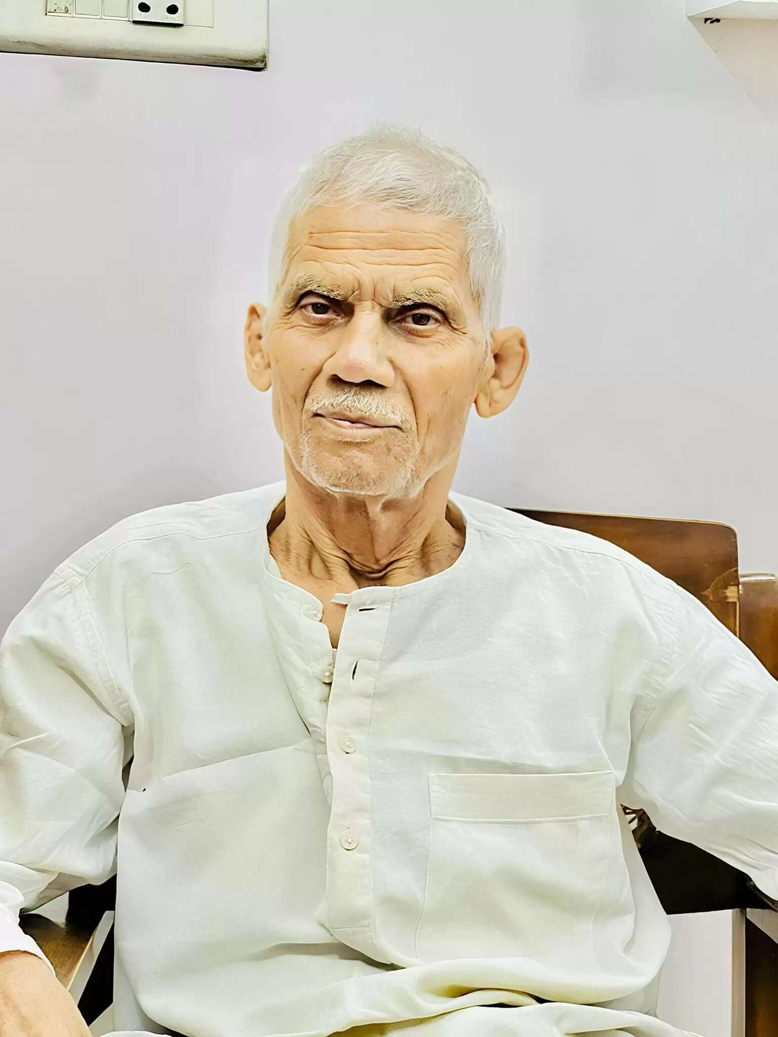 खेल मंत्री गिरीशचन्द्र यादव के पिता का मेदांता हास्पिटल में निधन