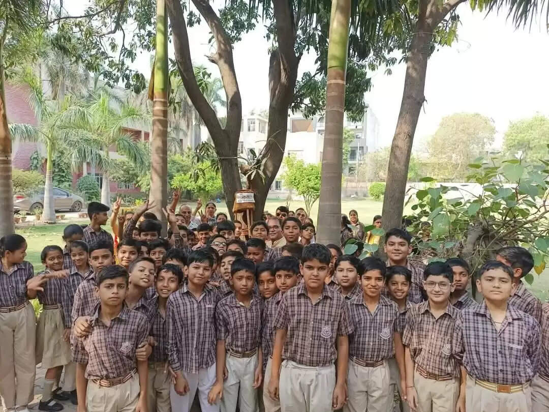 गुरुग्राम: भीषण गर्मी में नवकल्प फाउंडेशन का दाना-पानी नेस्ट अभियान तेज