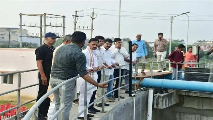 रीवाः उप मुख्यमंत्री शुक्ल ने सीवेज ट्रीटमेंट प्लांट का किया लोकार्पण