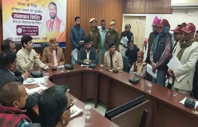 रेवाड़ीः समस्याओं का त्वरित समाधान ही सरकार की प्राथमिकता:लक्ष्मण सिंह यादव