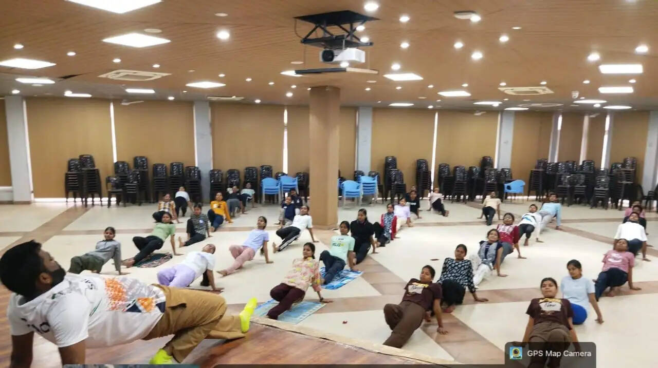 भारत की प्राचीन सांस्कृतिक धरोहर है योग : जयंत गंगवार