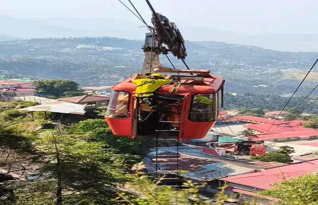 मसूरी गन हिल रोपवे पर मॉक ड्रिल, फंसे लोगों को सुरक्षित निकाला