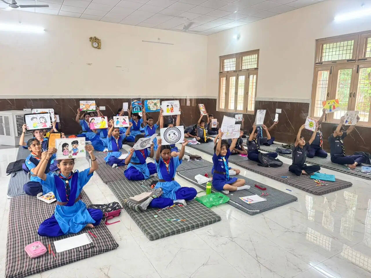 मुरादाबाद रेल मंडल में “एकता का बंधन” विषय पर चित्रकला प्रतियोगिता आयोजित