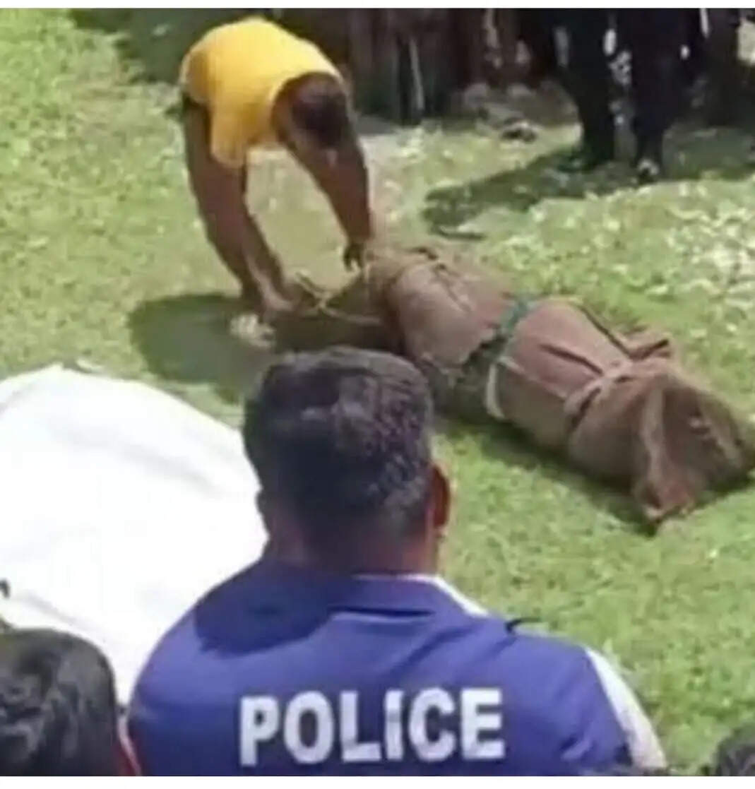 बांग्लादेश के मयमनसिंह में नहर के पानी से ड्रम में बंद हिंदू स्वर्णकार का क्षत-विक्षत शव मिलने से दहशत में अल्पसंख्यक