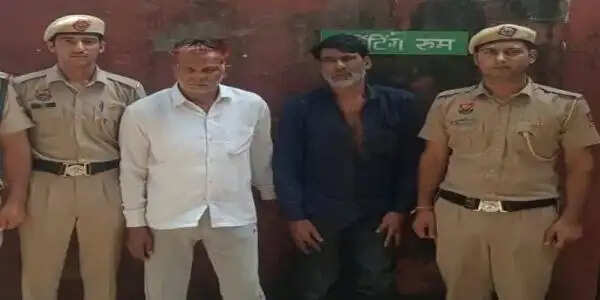 पलवल :आई-20 में ठूंसकर ले जा रहे थे तीन गोवंश, दो तस्कर गिरफ्तार