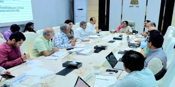 आग की घटनाओं से प्रभावी बचाव के लिए बनेगा फायर फाइटिंग मास्टर प्लान :रेखा गुप्ता