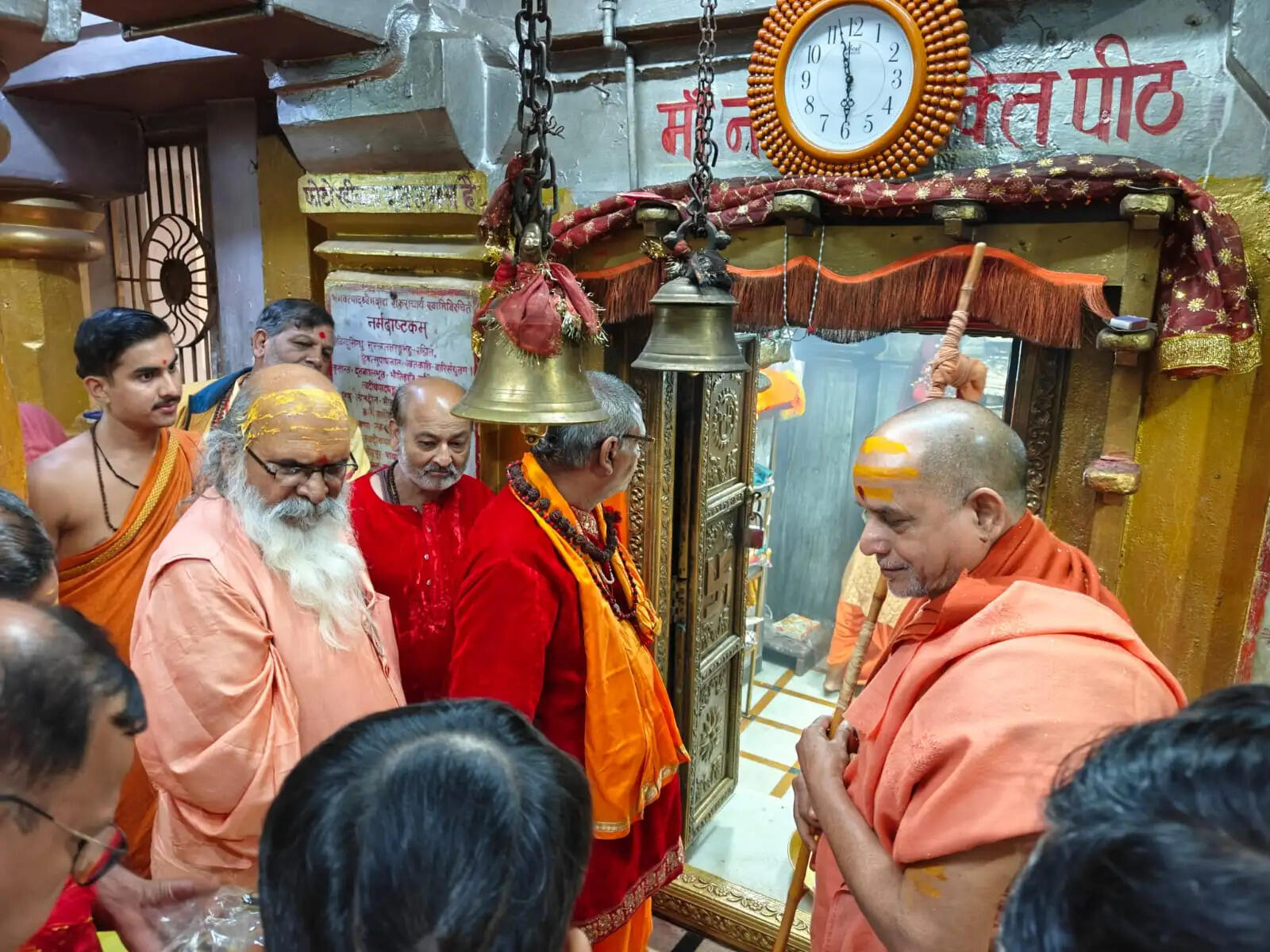 अनूपपुर: जगद्गुरु शंकराचार्य ने मां नर्मदा को किया नमन, पूजन अर्चन कर लिया आशीर्वाद