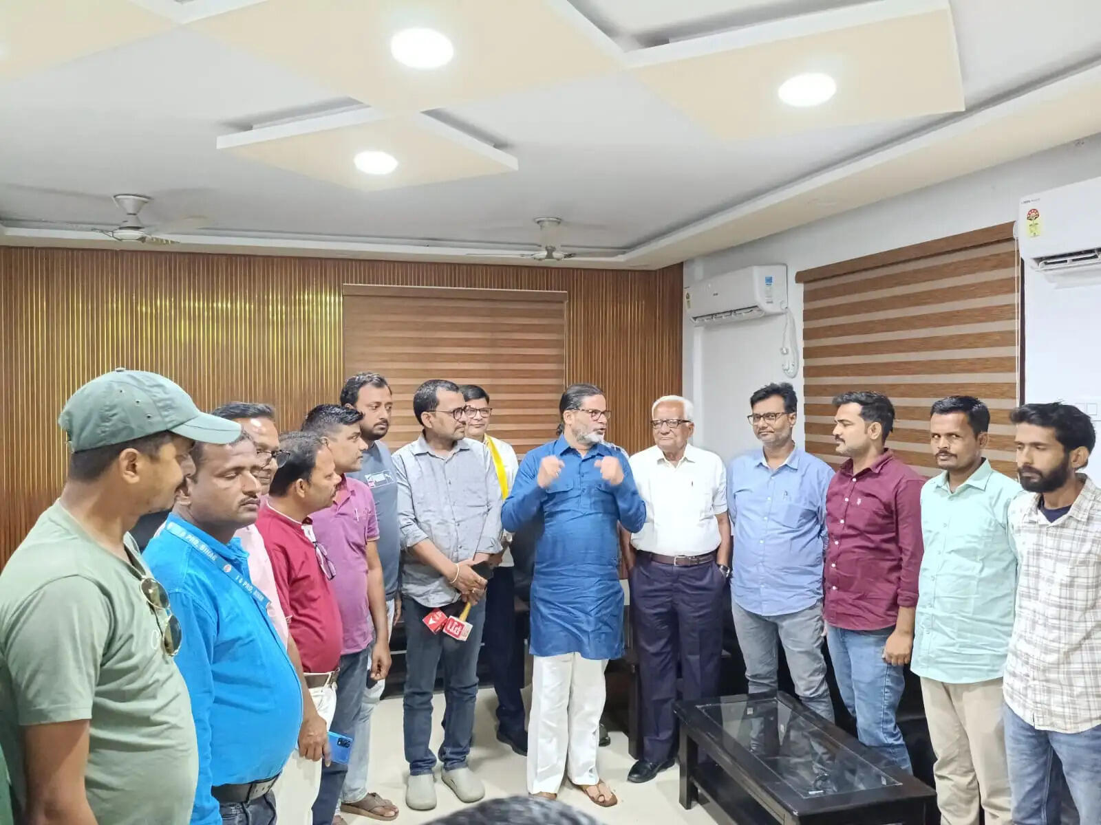 बिहार के लोगों को अपने बच्चों की चिंता नहीं तो क्या करेंगे मोदी, नीतीश और लालू जी, बिहार की बदहाली पर बोले प्रशांत किशोर