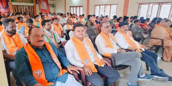 कोरबा में भाजपा का स्थापना दिवस धूमधाम से मना, दीनदयाल कुंज बना उत्सव का केंद्र