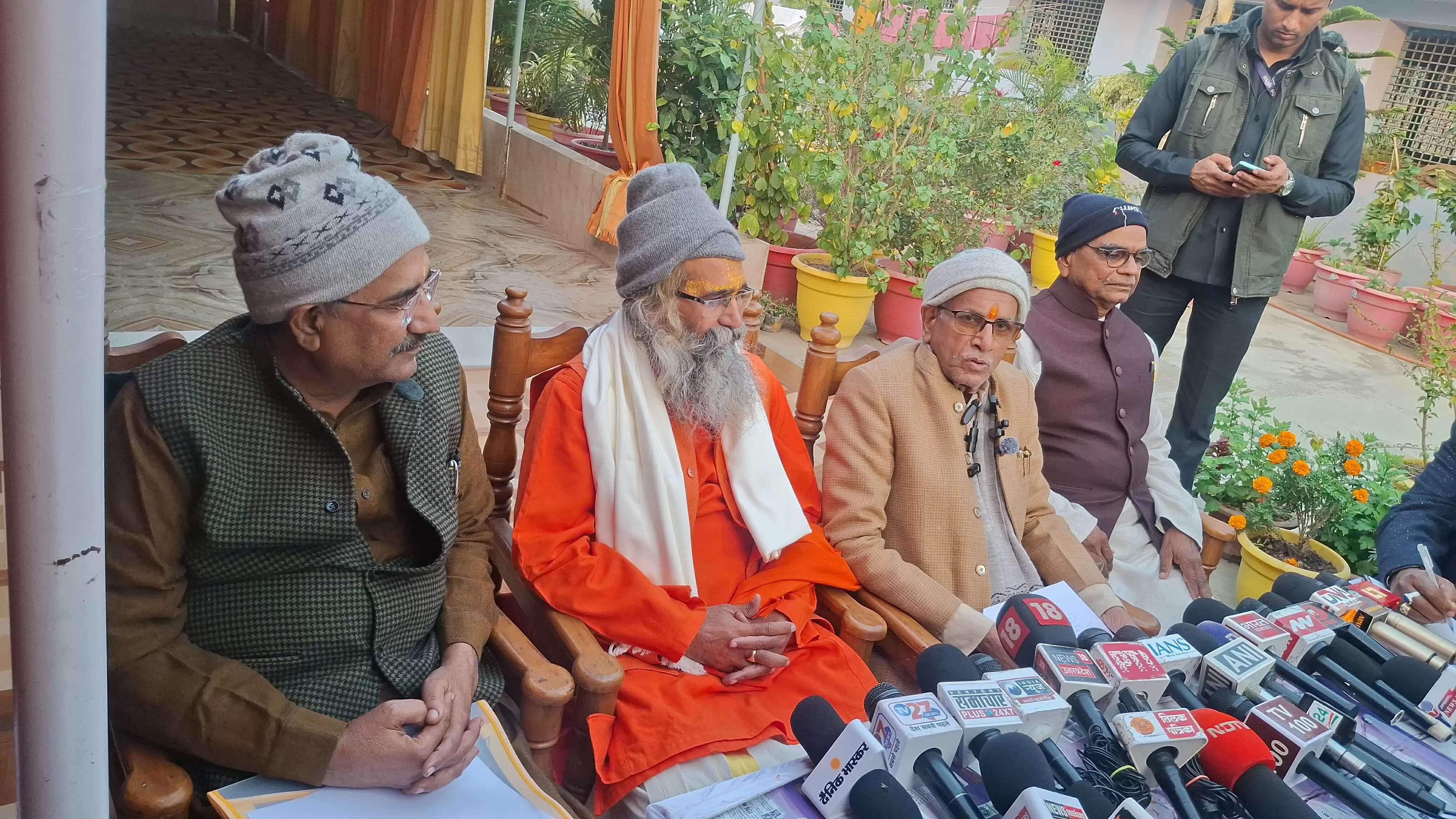 द्वादश प्रतिष्ठा के आयोजन में रक्षा मंत्री राजनाथ सिंह होंगे सम्मिलित : चम्पत राय